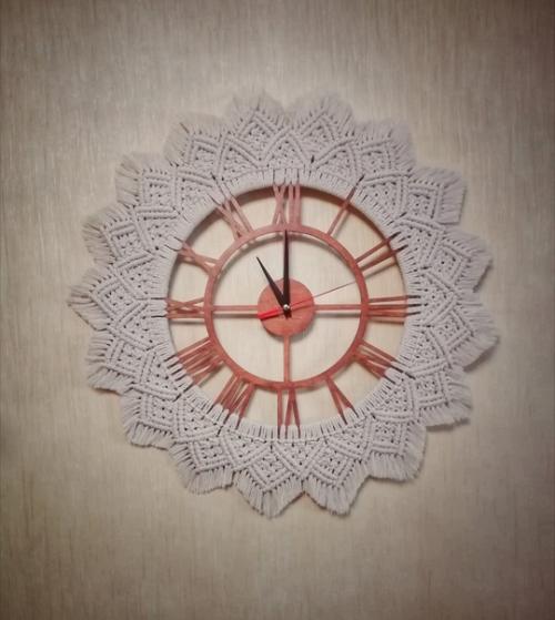 Классные, эффектные, но в то же время очень простые в исполнении часы. 03