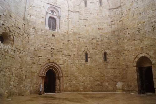 Кастель - дель - монте (итал. 03