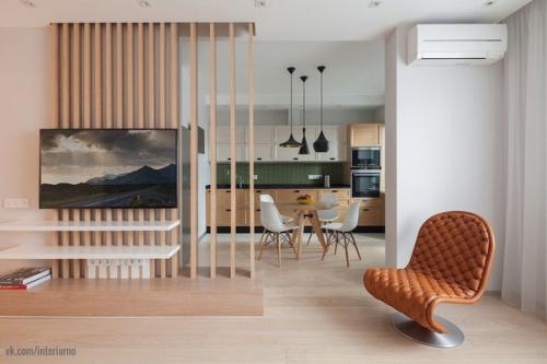 Идея перегородки из бруса не нова, но воплощение всегда разное. 02