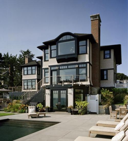 Дом у моря для любителей черного. 01