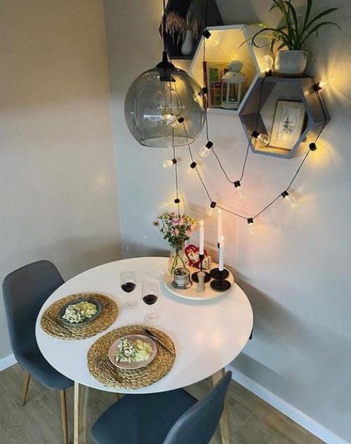 А белый цвет всё - равно будет лидером в дизайне интерьеров. 04