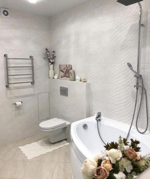 Просторная квартира. В светлых оттенках. 05