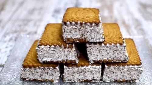 Легкий рецептик сэндвича с домашним мороженным.