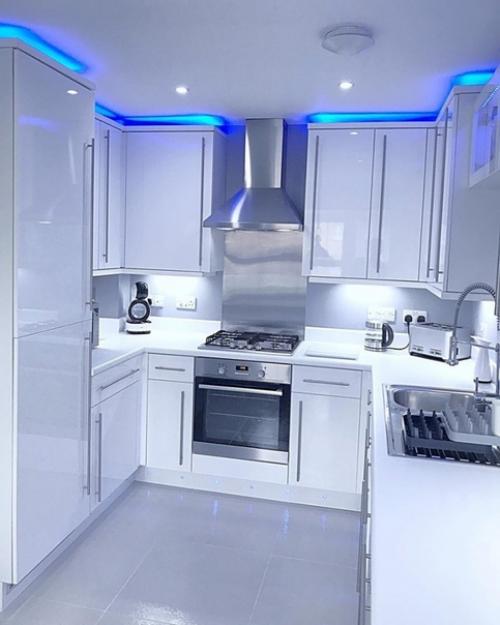 Как вам такая кухня? 01