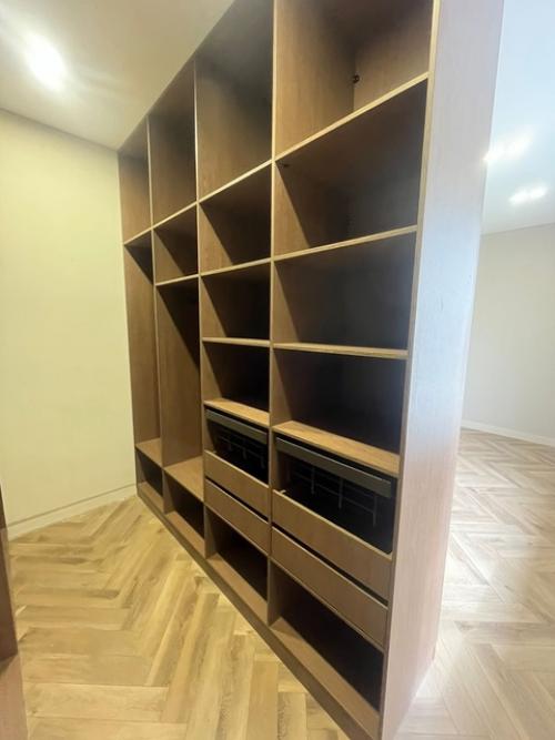 Итак, продолжим наше увлекательное знакомство с домом где мы воплощаем в жизнь идеи и мечты наших замечательных заказчиков. 05