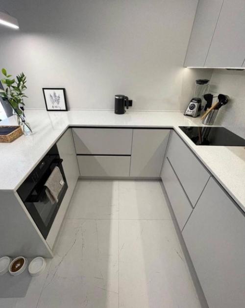 Современная кухня. В светлых тонах. 04