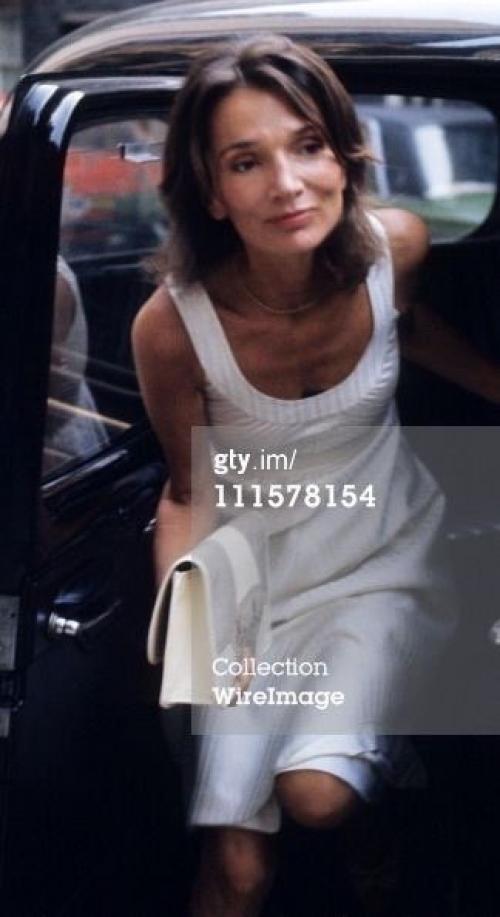 В феврале этого года умерла ли радзвилл. 01