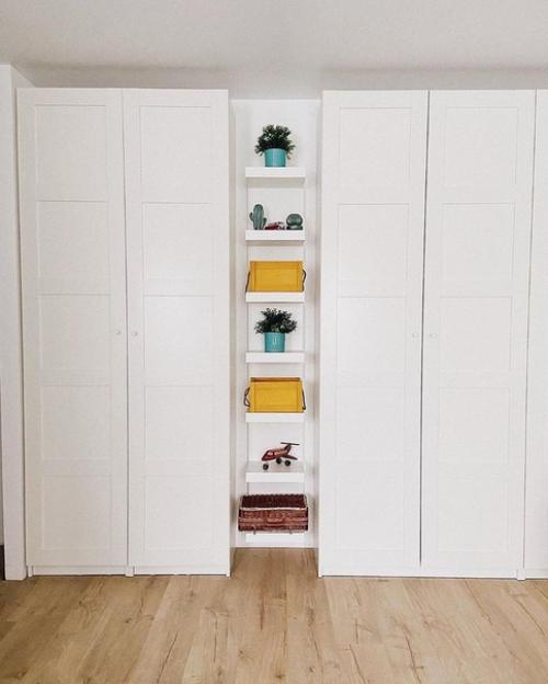 Такая светлая и теплая квартира очень уютно, согласны. 08