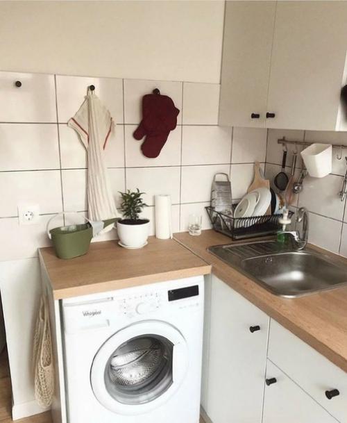 Вот такая вот переделка старой кухни. 05