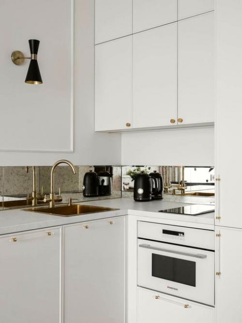 Французский акцент в московской квартире. 02