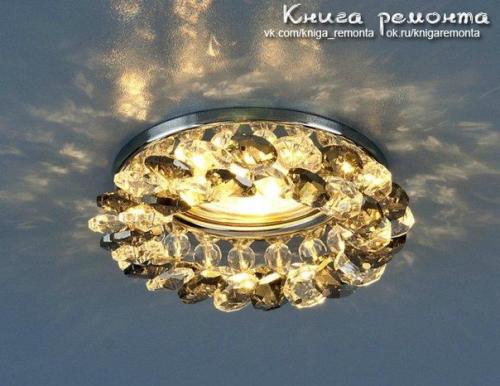 Как выполнить монтаж точечного светильника. 03