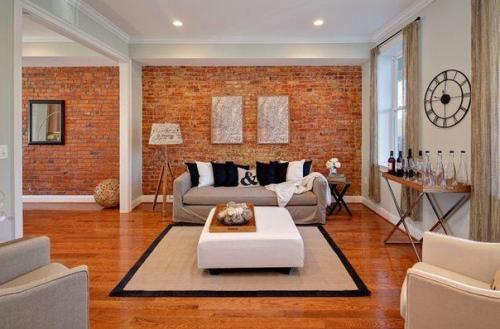 Кирпичная стена в интерьере. 01