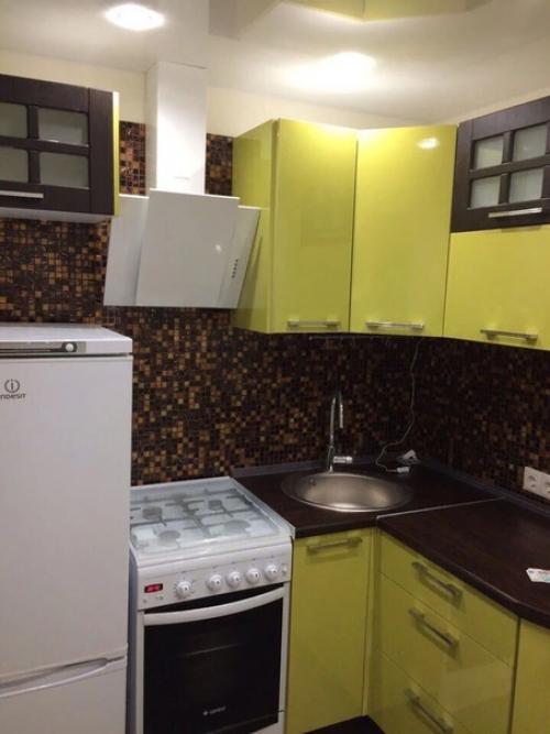 Муж своими руками, без чьей либо помощи переделал кухню. 05