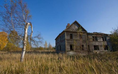 Заброшенные места Петербурга и его окрестностей. 01