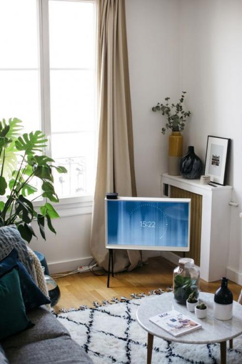 Для скандинавов очень важно, чтобы телевизор вписывался в стиль дома наравне с остальным интерьером. 05