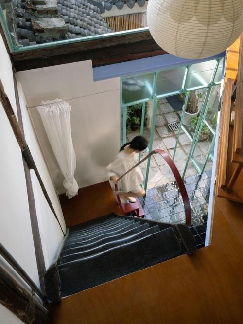 Дом в Шанхае: как вдохнуть свет в старое пространство. 04