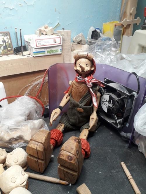 Он приехал!  Буратино Виктора назарити 1995 года рождения. 03