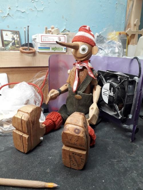 Он приехал!  Буратино Виктора назарити 1995 года рождения. 02