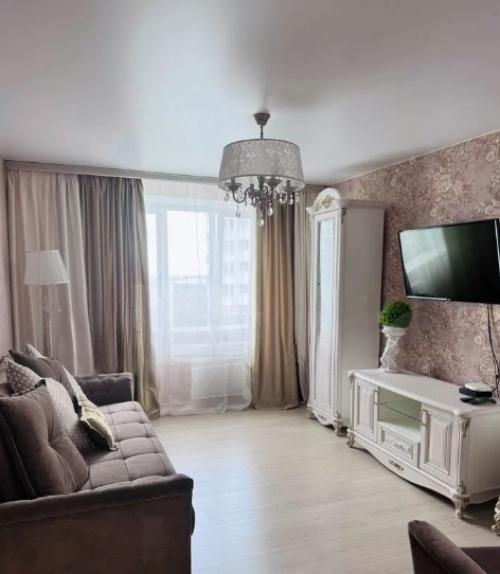 Однокомнатная квартира для девушки или русской пары сдается. 02