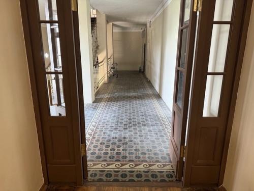 Внутри знаменитого ажурного дома (ленинградский проспект, 27); после капремонта подъезда и избавления от грязно-зеленого цвета стен. 05