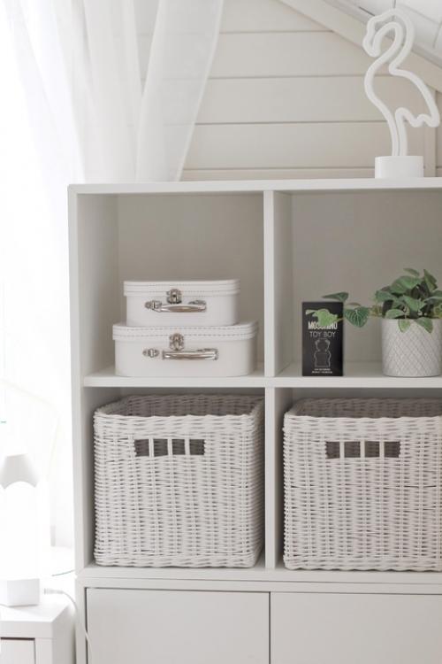 Корзины для шкафов - удачная система хранения вещей.