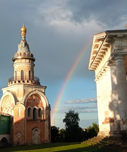 Из старицы в тот же день уехали в Торжок правда, возвращаться пришлось через Тверь, но стыковка оказалась удобной, ждать почти не пришлось. 01