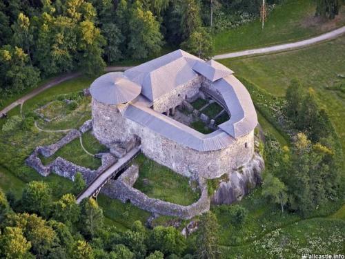 Топ - 7 красивейших замков Финляндии. 04