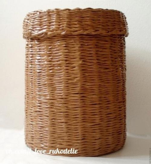 Плетение из газет - мы плетем красивый короб с крышкой.


