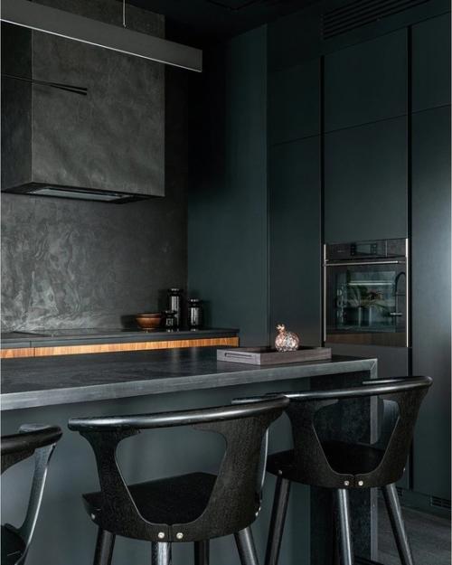 Дизайнер Юлия Алексеева оформила интерьер квартиры в ЖК Prime Park на севере Москвы. 01