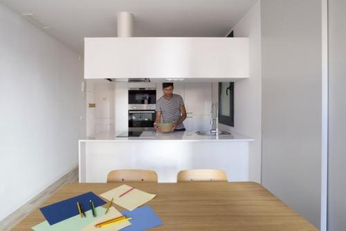 Интерьер небольшой квартиры в Барселоне. 01