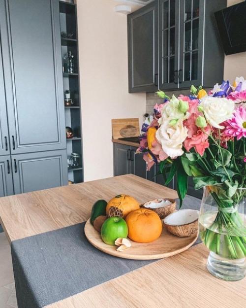 Уютная скандинавская кухня 19 кв. 03