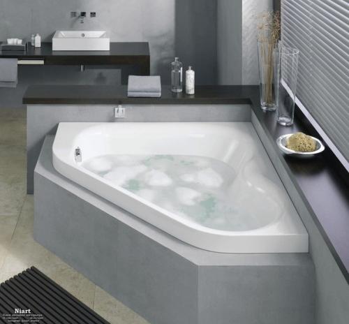 Дизайн интерьера с угловой ванной. 09