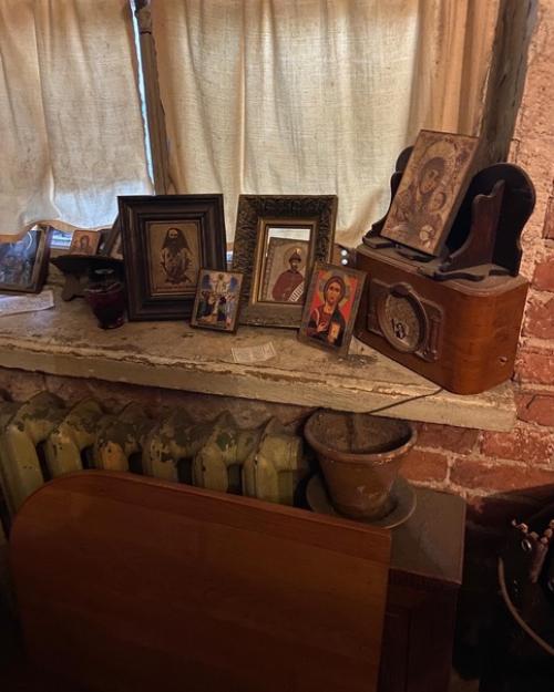 За фасадами красивого Петербурга все меньше и меньше атмосферы прошлого. 08