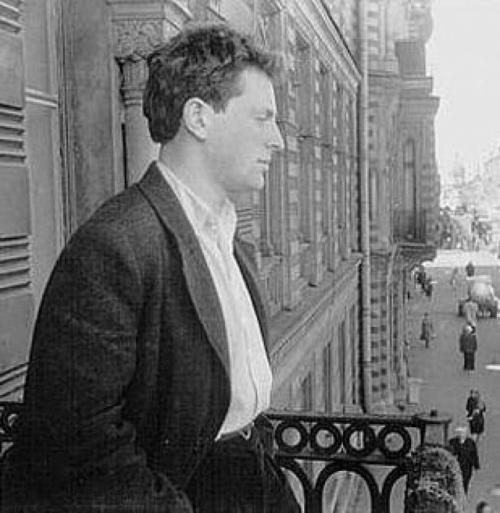 Питер.  Выборг хорош тем, что час - и ты в питере. 01