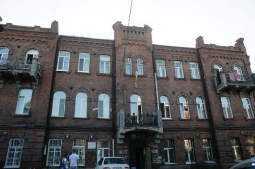 Интерьер квартиры в старом доме на ул. Крылова 23/1, построенного еще в 1910-х годах. 
