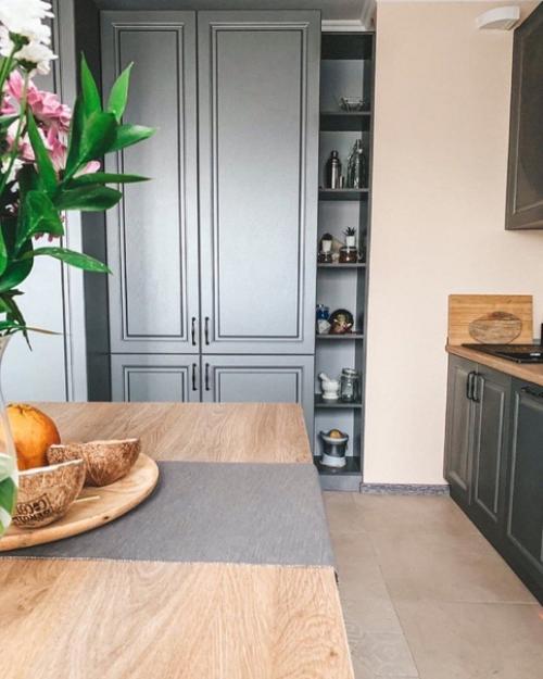 Уютная скандинавская кухня 19 кв. 02