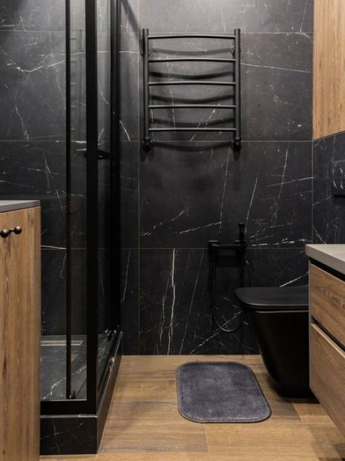 Компактная студия с прозрачной перегородкой. 07