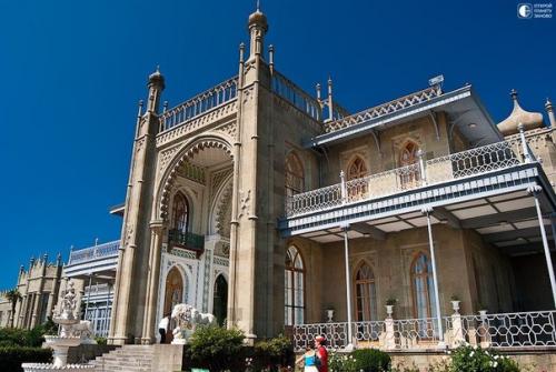 Воронцовский дворец в Алупке, Крым. 09