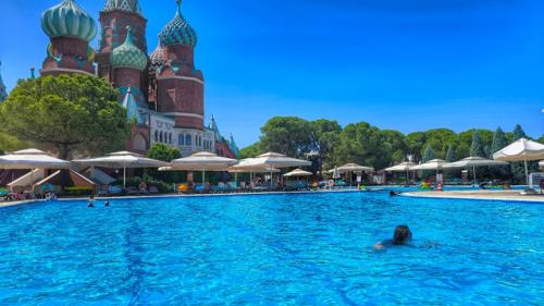 Третий раз в один и тот же отель. 03