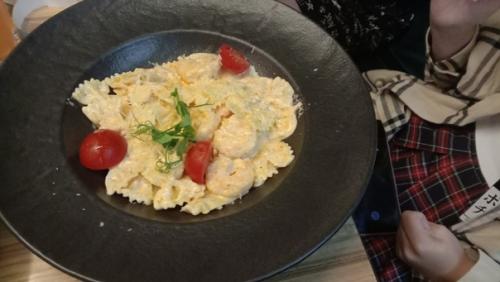 Ну а здесь побывали дружной компанией в прекрасном месте - ресторан мировой кухни едатека. 01