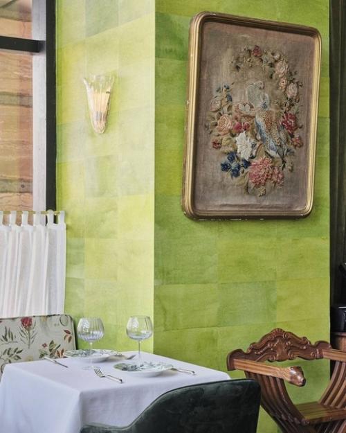 Три ресторана Петербурга, куда приходят не только за авторскими блюдами. 01