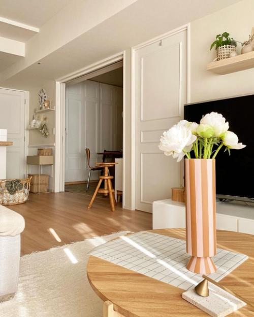 Помните дни, когда все модные скандинавские дома (так казалось) были черно-белыми? 05