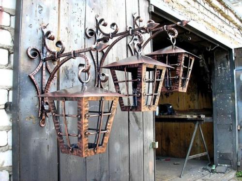 Компания Kovka Technology осуществляет оперативное и качественное изготовление кованых изделий различной сложности, дизайна и в любых объемах. 03