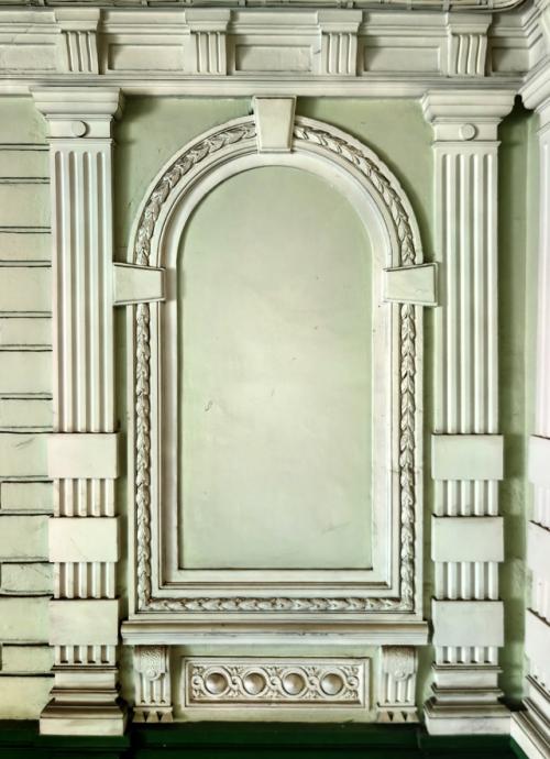 Особняк Е. а. александровской (здание нефтепромышленного торгового общества Мазут) , расположен на набережной Кутузова. 08 Особняк Е. а. александровской (здание нефтепромышленного торгового общества Мазут) , расположен на набережной Кутузова. 08