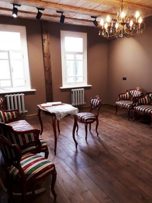 Как можно за такой небольшой промежуток времени настолько преобразить дом? 01