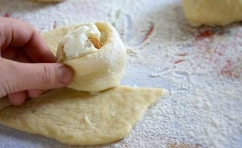 Булочки Розочки с творогом. 03