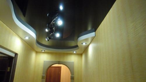 Какой потолок для прихожей выбрать? 04