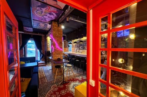 Зацените интерьер, и я вам расскажу, почему Garlic - не простое заведение. 07