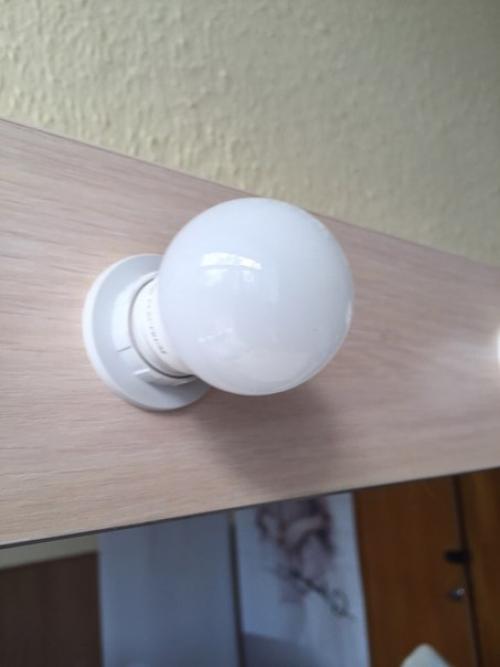 Свой стол для визажиста продам! 04