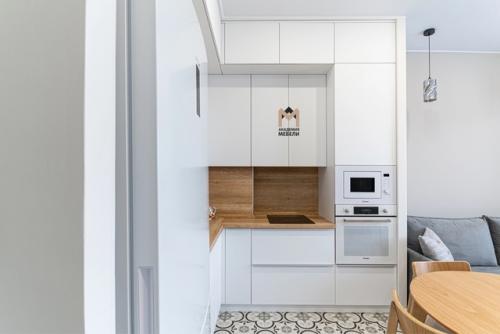 В нашем новом проекте размер современной и лаконичной кухни составляет 2290/2190 мм. 06